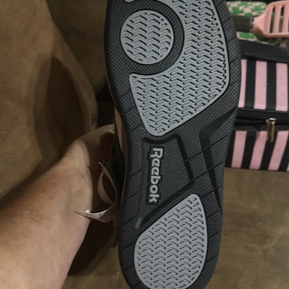 Reebok Royal BB4500 Basketball high tops 10.5 New without box - Picture 3 of 8